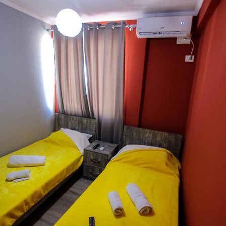 Novs Apartment 1 Gjirokastër Buitenkant foto